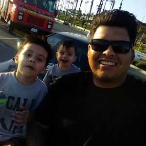 Meet your Posher, Leo